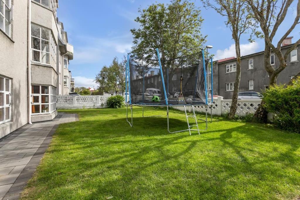 Apartment Beautiful In A Quiet Area *